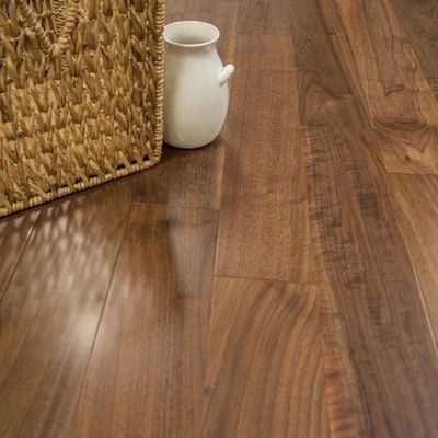 Mehrschichtiger Holzfußboden für Schlafzimmer