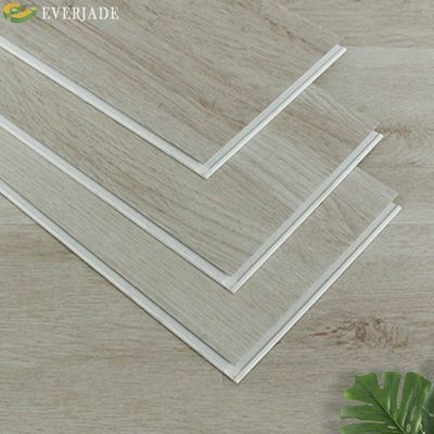 SPC-Vinyl-Bodenplatten 5 mm 8 mm Steifkern Luxusfliesen für Kundenanforderungen