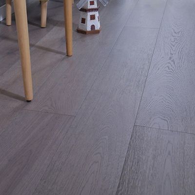 Nicht mehr erhältlich OAK Farbe 12 mm Indoor Laminated Floor Tile Roll Mdf Holzfußboden