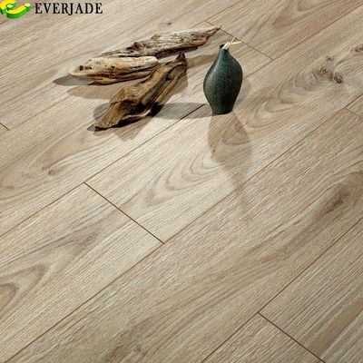 3D-Laminatfußboden aus gestressten Holzplatten in kundenspezifischer Farbe mit Matt-Finish