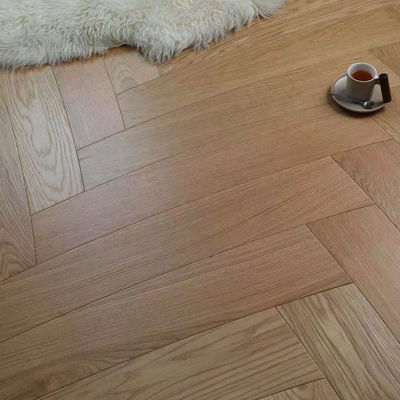 Moderner Design-Stil Herringbone Holz Fußboden Naturliche Schönheit und Langlebigkeit