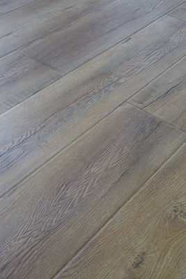 7 mm AC3-Laminatboden für schalldichte Funktion und hohe Verschleißbeständigkeit