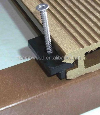 3D-Modelldesign WPC Decking Clip Zubehör mit PU-Schaum schalldichtem Teppichunterlage