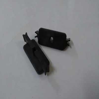 3D-Modelldesign WPC Decking Clip Zubehör mit PU-Schaum schalldichtem Teppichunterlage