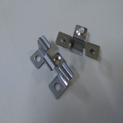 3D-Modelldesign WPC Decking Clip Zubehör mit PU-Schaum schalldichtem Teppichunterlage