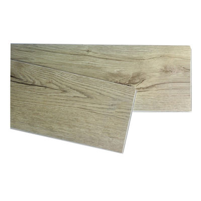 4mm SPC-Klickboden mit modernem Design und langlebigem Material