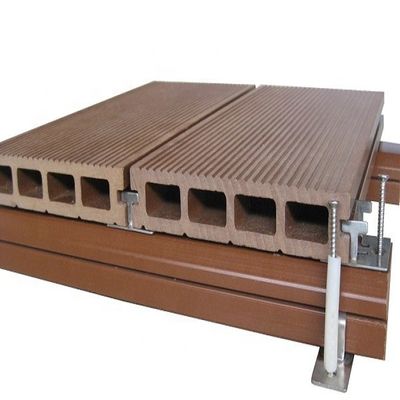 3D-Modelldesign WPC Decking Clip Zubehör mit PU-Schaum schalldichtem Teppichunterlage