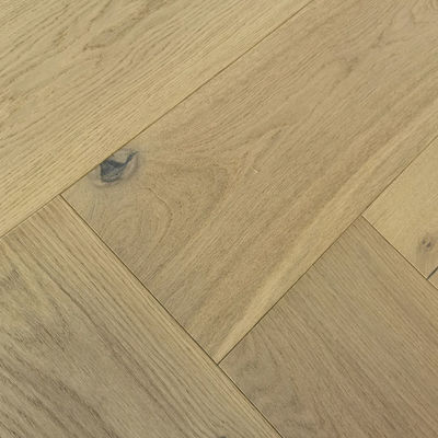 Mehrschichtlicher Eichenboden aus Fischknochen mit TG- oder Click-System und echtem Holz