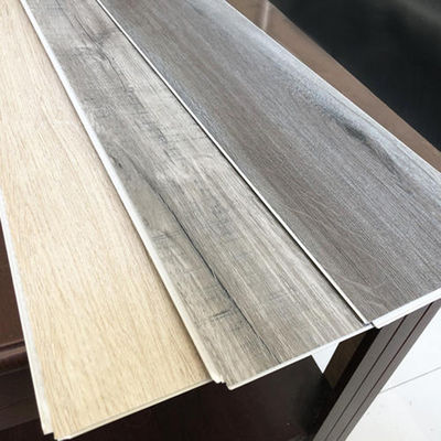 Moderne Design-Hard-Wearing-Echtholz Veneer Heringbone Vinyl-Boden zu einem wettbewerbsfähigen Preis