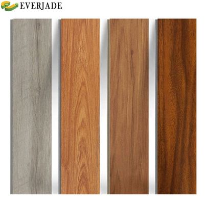 Dauerhafte Kapazität Dichte 12 mm Holzkorn-Laminatboden mit Heringbone-Muster