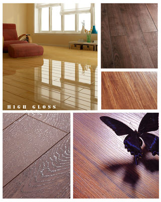 Mehrfarbiger, wasserdichter, starrer Laminat-Vinylboden mit Holztextur