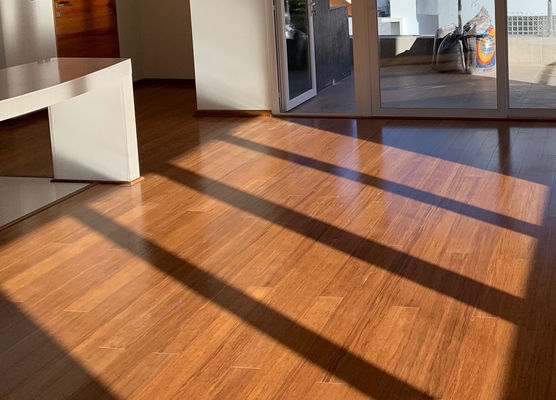 Baumholzboden mit Gewebe 10 mm 18 mm für die Installation von Holz unter dem Boden
