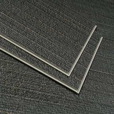 Vinylplatten für Innenräume mit einfacher Installation und wasserdichter UV-Beschichtung
