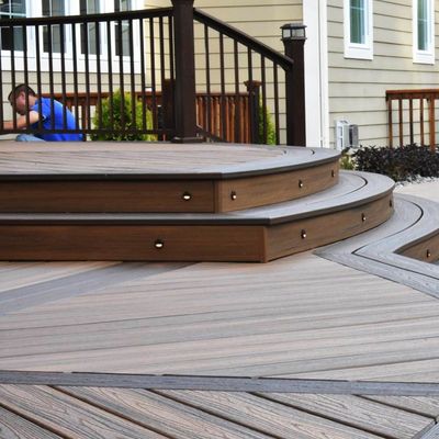 Holz-Kunststoff-Verbundfußboden für UV- und wasserdichte Deckingplatten in silbergrünem Farbton