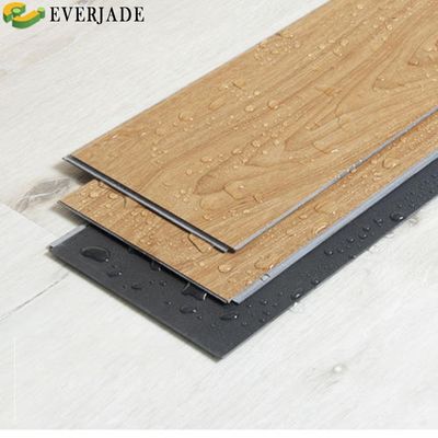 Innenräumliche SPC-Böden mit UV-Lackbeschichtung und einfacher Installation des Unilin-Klicksystems