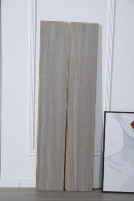 Drei Schichten von Holzfußböden aus französischer Eiche