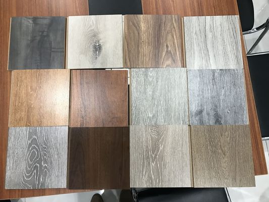 OEM Indoor MDF HDF AC3 AC4 Holzfußboden mit Holzkorn Design