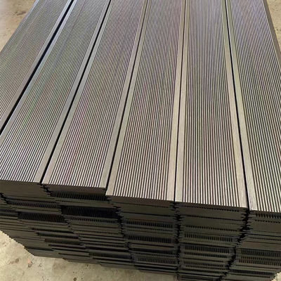 Wasserdichte Bambusdecking für Gartenzüge und Korridore 130 mm Breite Distressed Design