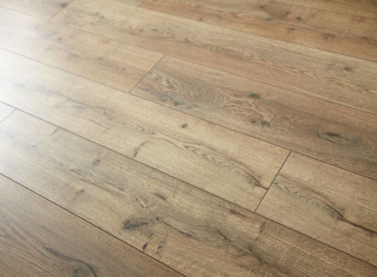 CE-Zertifizierte 100% wasserdichte Bodenbelag Vinyl/PVC/Lvt Bodenbelag LVT Plank Eir Oberfläche 100% unbeschichtete und rutschfeste