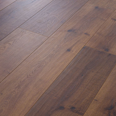 1218*303mm feuer- und wasserdichte Eichen-Laminat-Holzböden für Wohnzimmerverbesserungen