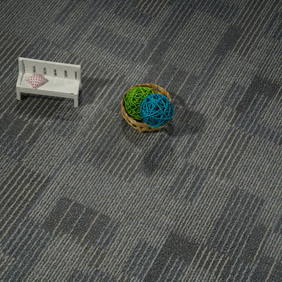 Kommerzielles Drucken Hoteldekoration Modernes Design Verschleißbeständig 3D SPC Vinylplatte