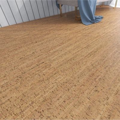 Umweltfreundliche Küche, die mit Holzfliesen aus akustischem Kork bedeckt wird