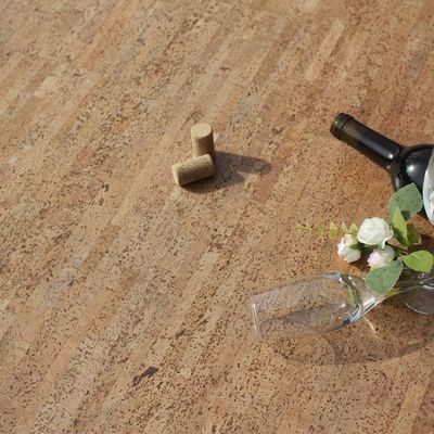 UV-Schutzabdeckung Korkenbodenplatten über der Stufe/Holzuntergrund