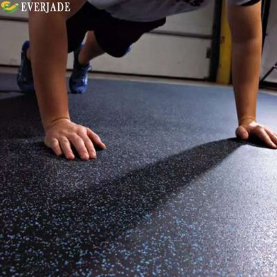 High Density 20mm Gym Room Rubber Granules Gym Floor Roll Fliesen für Unisex Granules