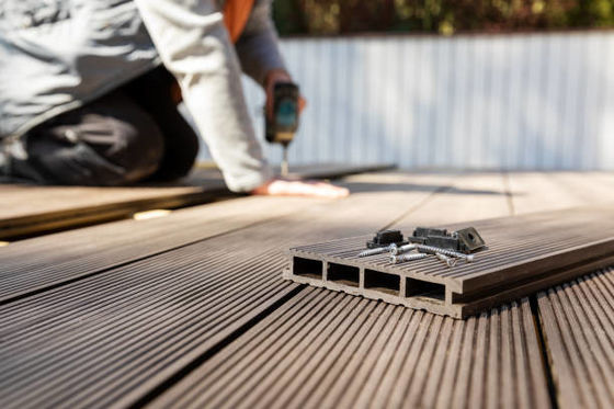 Kreuzkategorien Konsolidierung Projektlösung Custom Garden Landschaftsgestaltung Decking