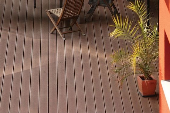 Rissbeständige Co-Extrusion wpc-Deck-Voyage-Verbunddeckung mit 12 Farbauswahlen