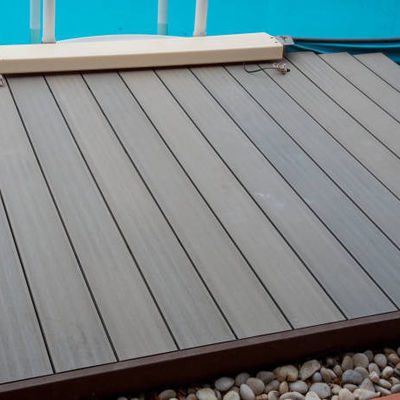 OEM recycelbare WPC 3D geprägte Decking für nachhaltigen Garten