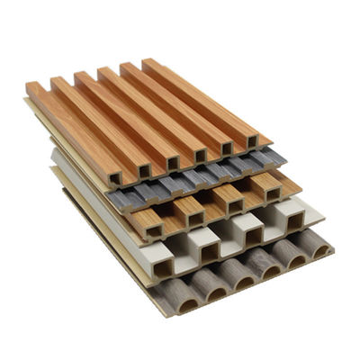 Farbenfrohe Holzfurnierplatten 3D Geometrische Welle PVC Wandverkleidung für TV-Hintergrund