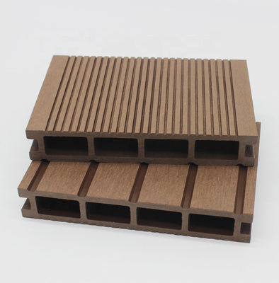Kreuzkategorien Konsolidierung WPC-Decking-Platte für dekorative Garten-Risse-beständig