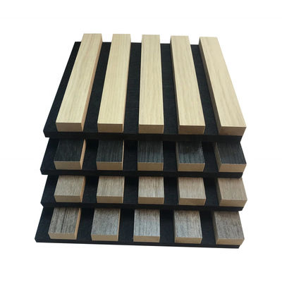 Tech Oak Walnuss Holz Veneer Holz PET Geräuschdämpfende Wandplatten Holz Schiefer Akustikplatte